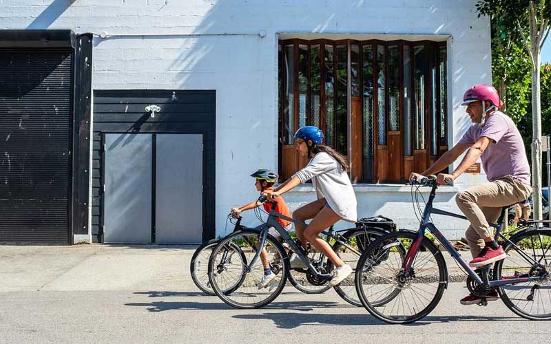 دوچرخه سواری ورزش برای لاغری شکم